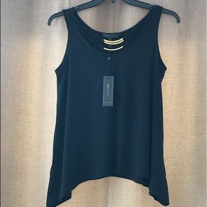 NWT. BCBGMAXAZRIA TOP